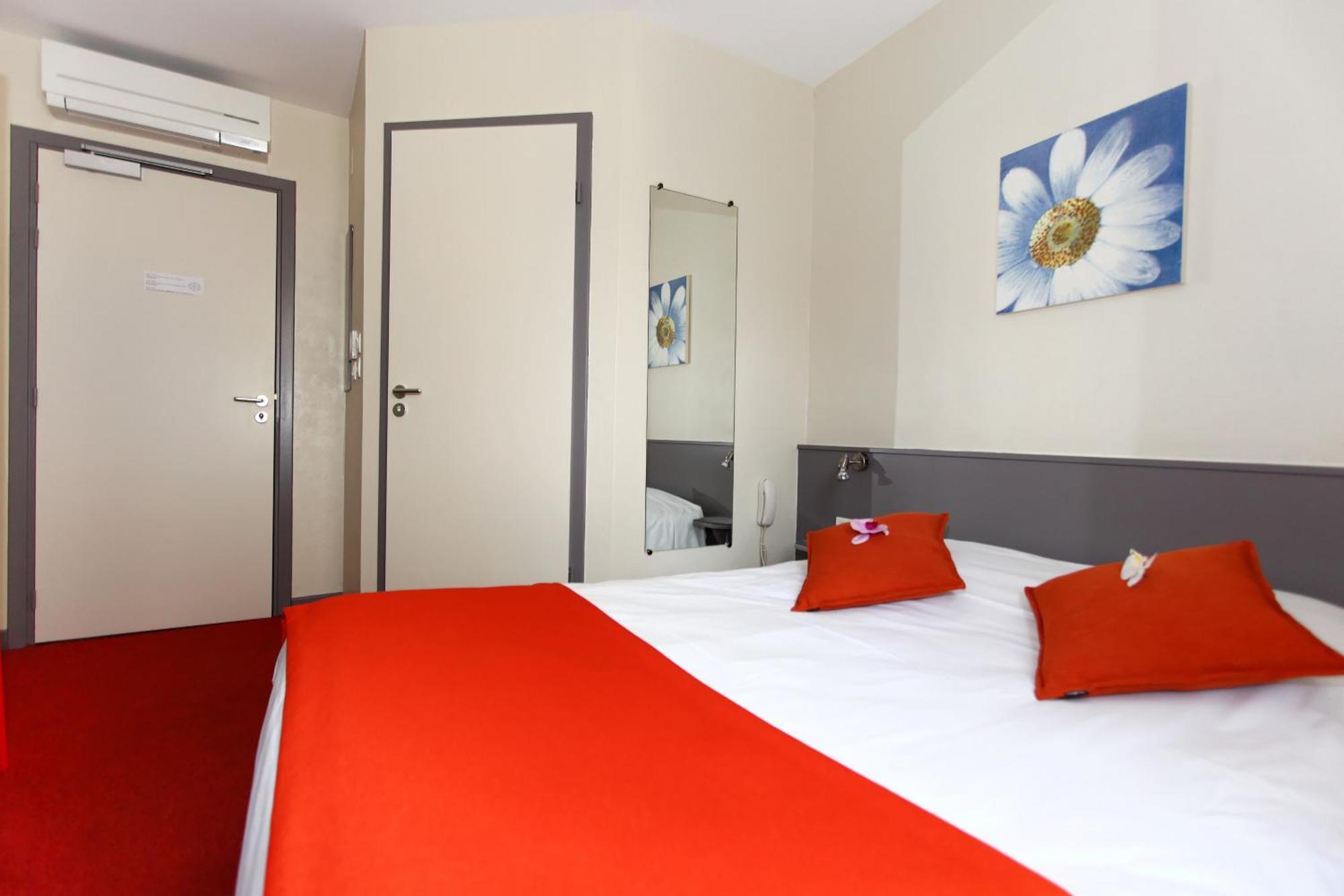 Hotel De L'Ill Strasbourg Exterior photo
